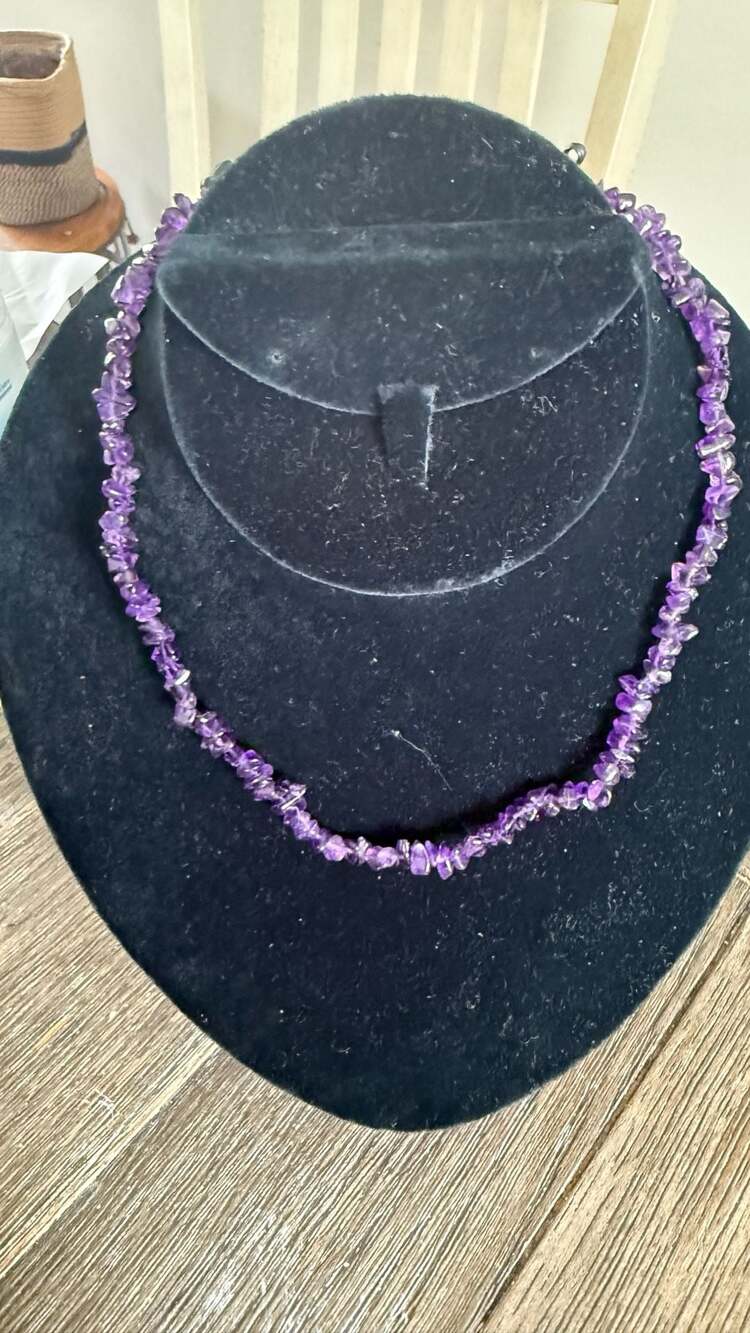 Natural Amethyst Chip Gemstone Necklace with 925 Sterling Silver Clasp